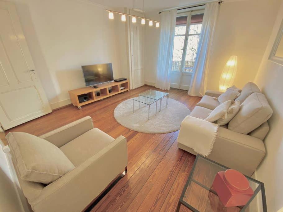 Your Bright Charming Cocoon Between Lake And City Lausanne Exterior foto